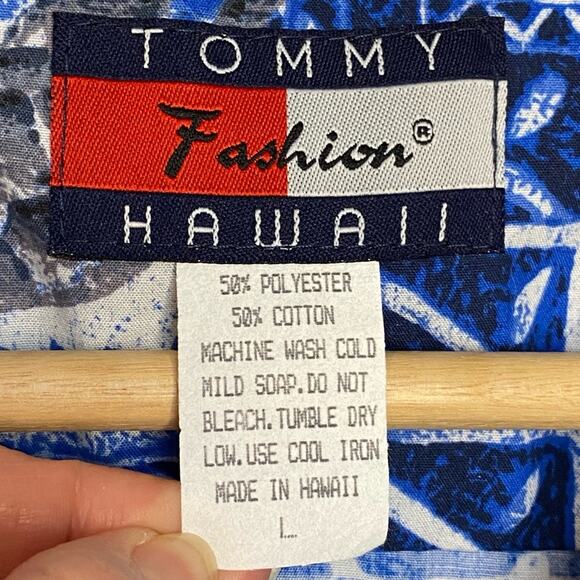 Vintage Tommy Hawaii Button‎ Up Shirt L Turtle Honu Petroglyphs Aloha Hawaiian - Picture 4 of 7